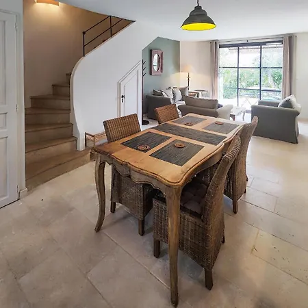 2 Bedroom In Saint-laurent-de-la-ca * Saint-Laurent-de-la-Cabrerisse